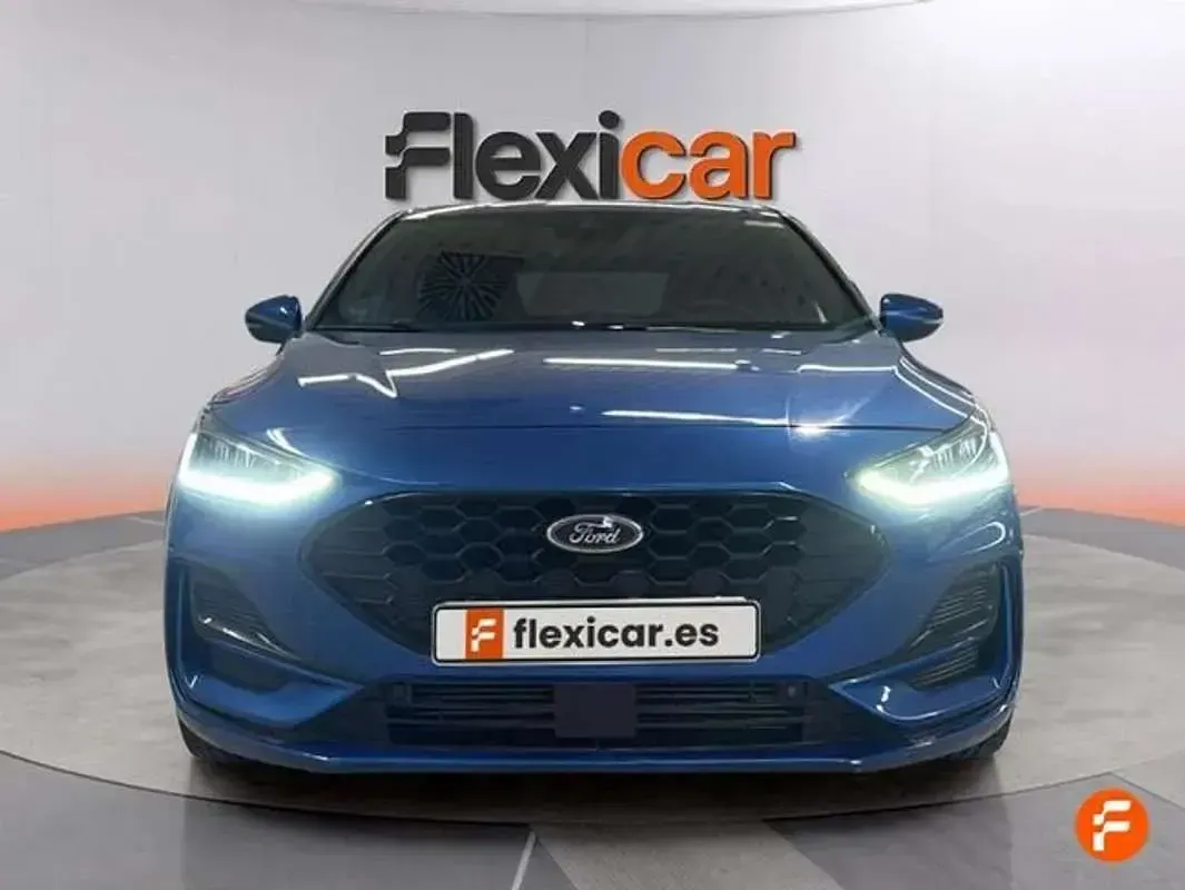 Usado Ford Focus Active 155 CV (114 kW) 2022 Azul Berlina