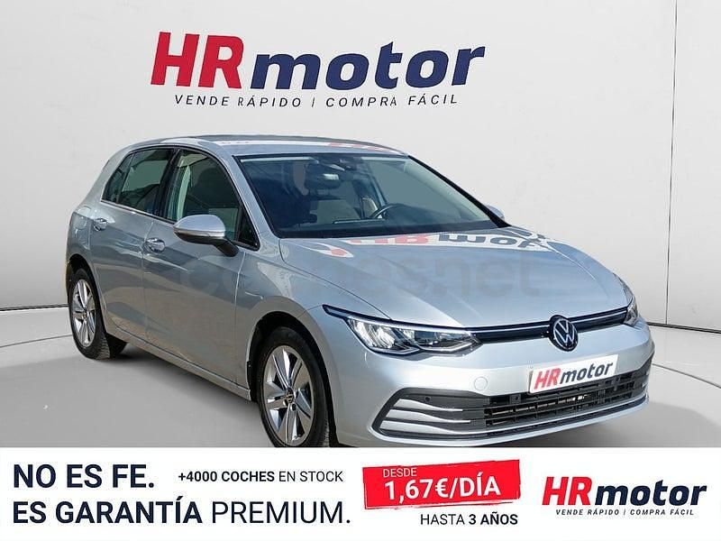 Usado VW Golf VIII Life 110 CV (80 kW) 2024 Gris Berlina