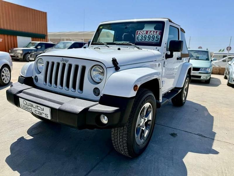Usado Jeep Wrangler Sahara 200 CV (147 kW) 2017 Blanco SUV