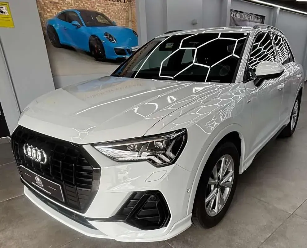 Usado Audi Q3 Sportback Ambiente 200 CV (147 kW) 2022 Blanco SUV
