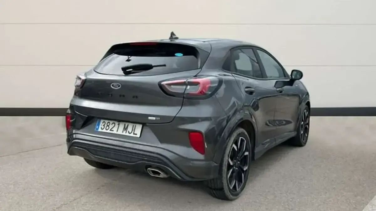 Usado Ford Puma ST-Line X 155 CV (114 kW) 2023 Gris SUV
