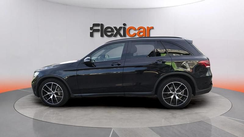 Usado Mercedes GLC200 163 CV (119 kW) 2020 Negro SUV