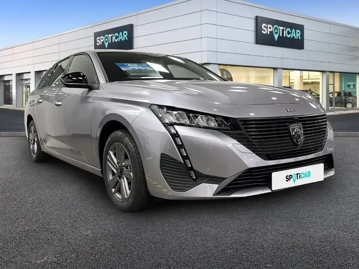 Usado Peugeot 308 SW Active 130 CV (95 kW) 2022 Gris Familiar