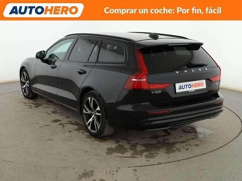 Usado Volvo V60 Plus 197 CV (144 kW) 2023 Negro Familiar