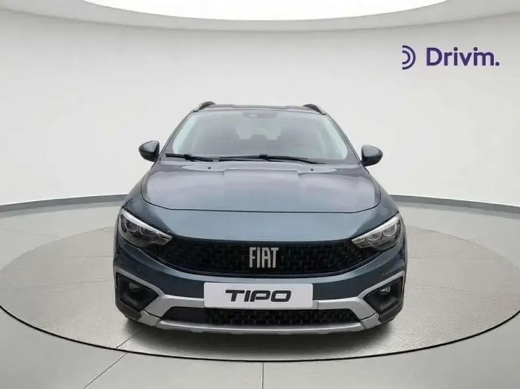 Nuevo Fiat Tipo Cross 101 CV (74 kW) 2025 Azul Utilitario