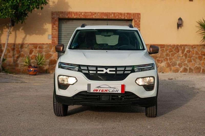 Usado Dacia Spring Business 47 kW (65 CV) 2024 Blanco Utilitario