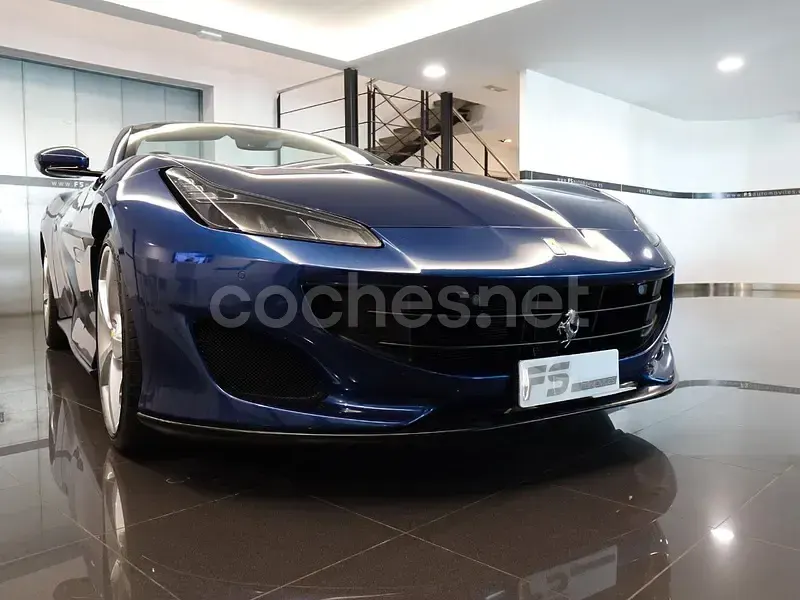 Usado Ferrari Portofino 600 CV (441 kW) 2020 Azul Descapotable