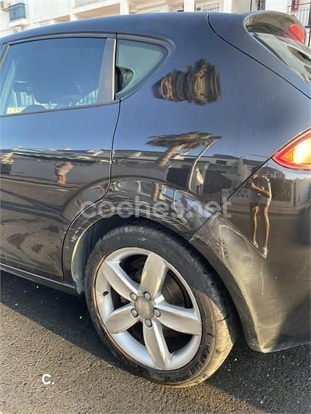 Negro Usado 2008 Seat Leon Sport Berlina | 2500 € (Super precio) - Imagen 1/2