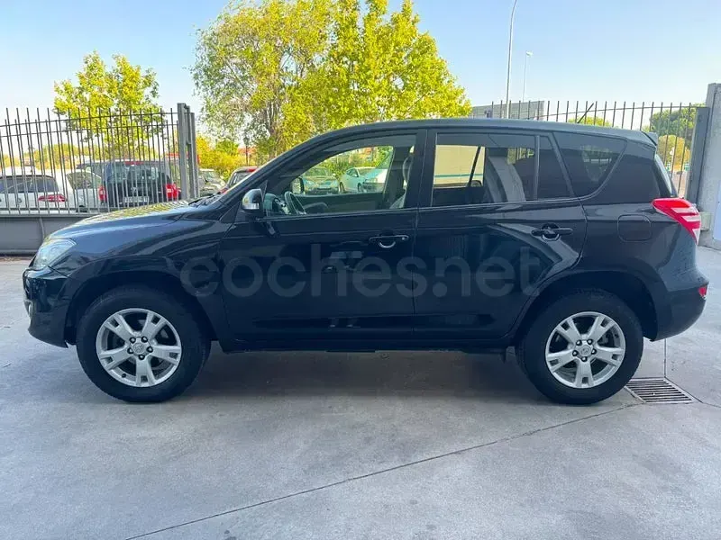 Usado Toyota RAV4 Active 150 CV (110 kW) 2010 Negro SUV