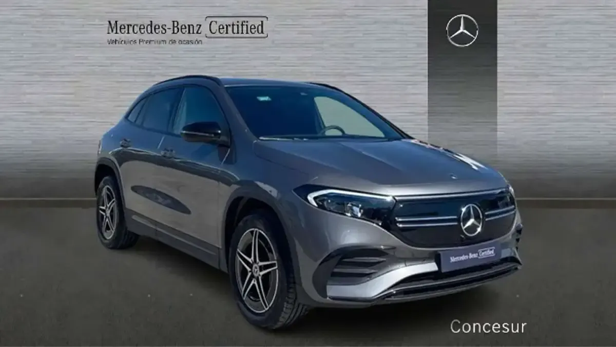 Usado Mercedes EQA250 139 kW (190 HP) 2022 Cinzento SUV