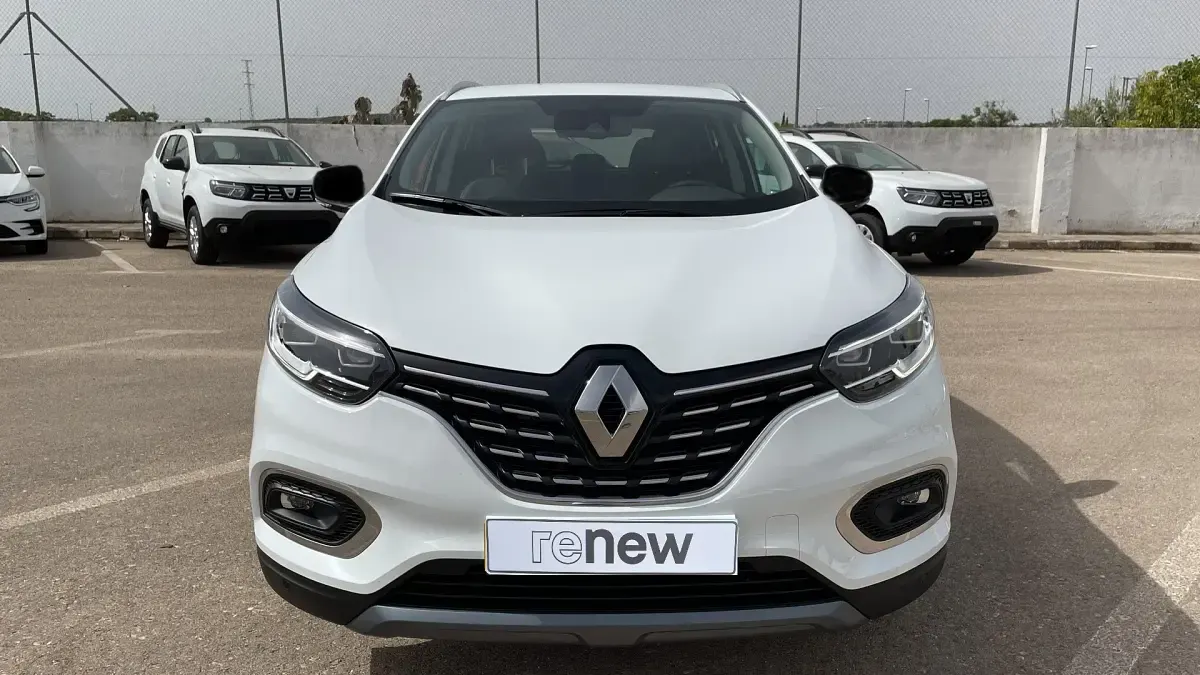 Usado Renault Kadjar Techno 140 CV (102 kW) 2022 Blanco SUV