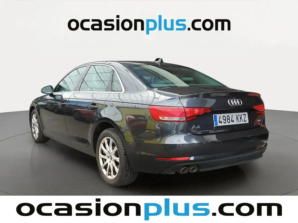 Usado Audi A4 Advanced 190 CV (139 kW) 2018 Gris Berlina