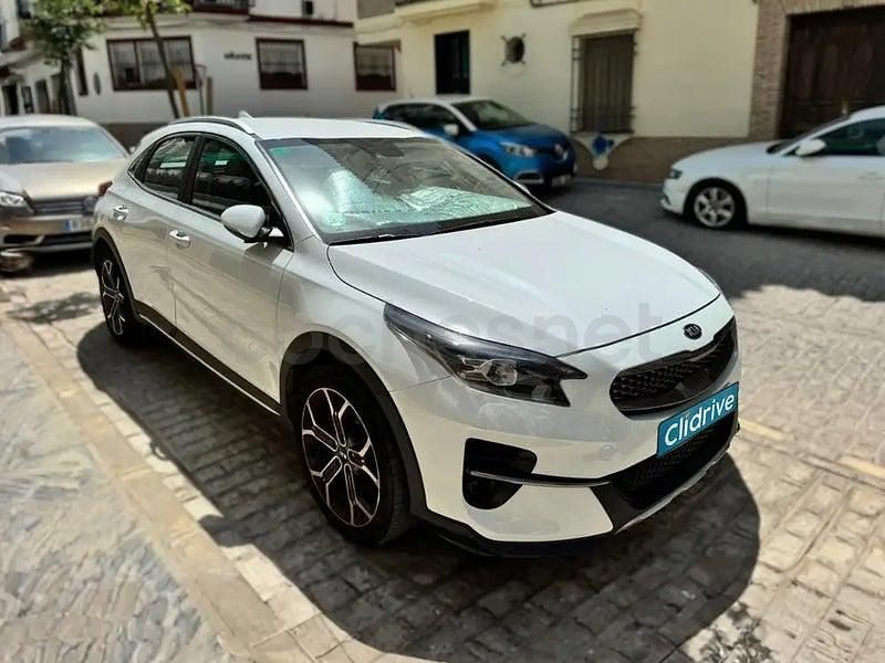 Usado Kia XCeed 120 CV (88 kW) 2019 Blanco SUV