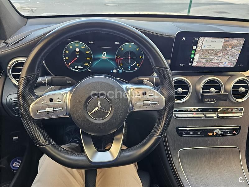 Usado Mercedes GLC220 194 CV (142 kW) 2022 Gris / plata Coupe