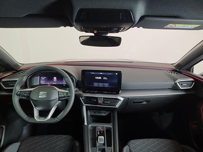Usado Seat Leon FR 150 CV (110 kW) 2024 Rojo