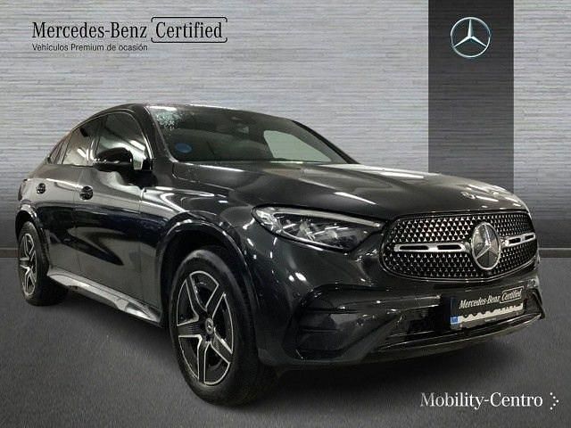 Usado Mercedes GLC300e 333 CV (244 kW) 2024 Gris grafito Coupe