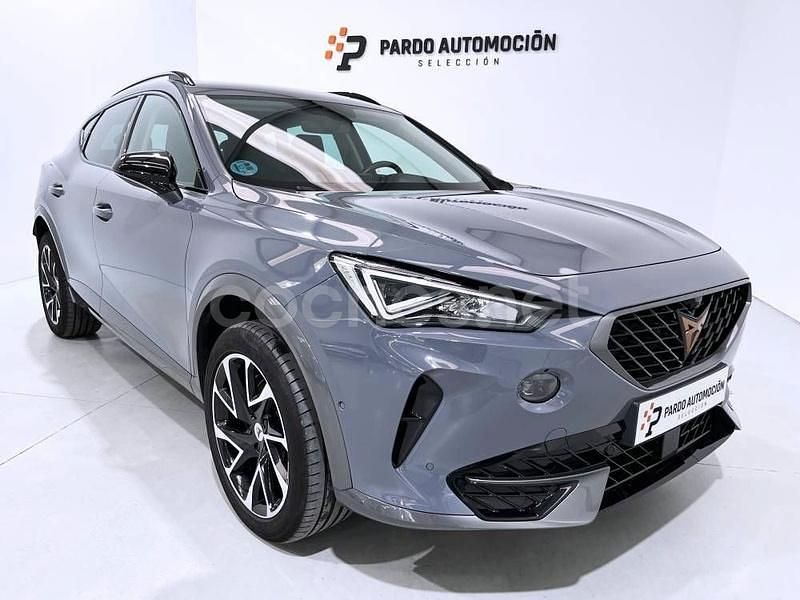 Gris / plata Usado 2023 Cupra Formentor SUV | 27.900 € (Precio justo) - Imagen 1/4