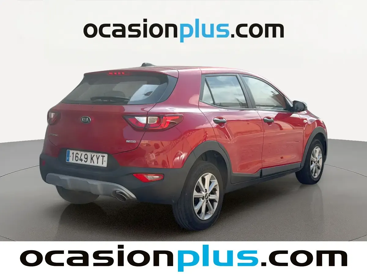 Usado Kia Stonic 101 CV (74 kW) 2019 Rojo SUV