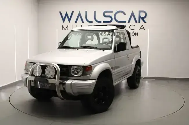 Käytetty Mitsubishi Montero 194 HP (142 kW) 1999 Katumaasturi