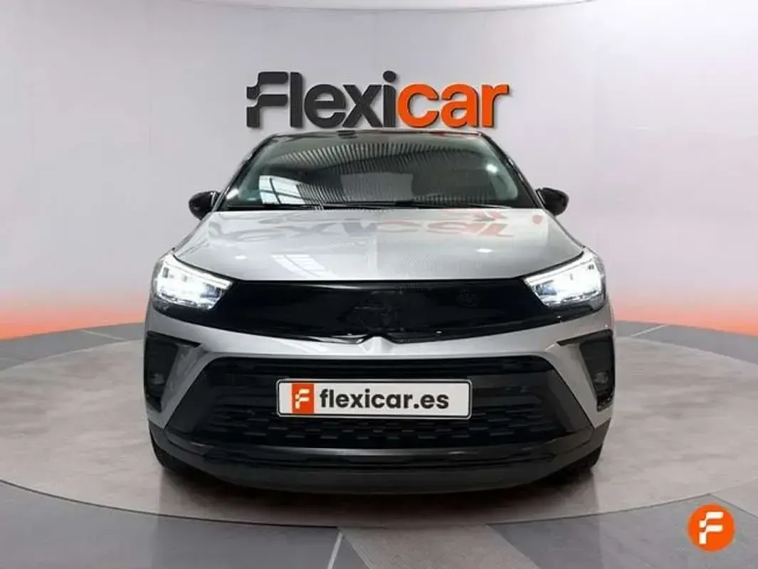 Usado Opel Crossland 110 CV (80 kW) 2023 Gris SUV