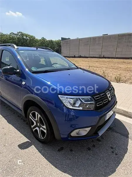 Usado Dacia Logan MCV Comfort 100 CV (73 kW) 2020 Azul Familiar