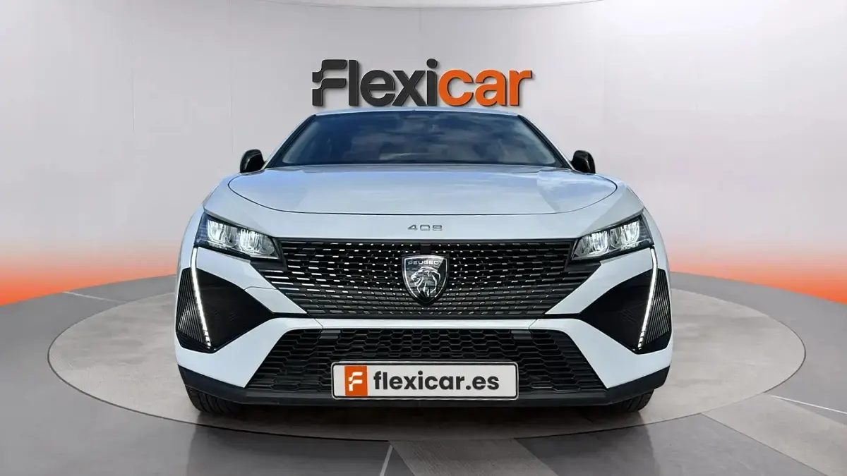 Usado Peugeot 408 Allure 145 CV (106 kW) 2025 Blanco SUV