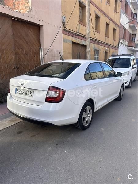 Usado Skoda Rapid Style 116 CV (85 kW) 2018 Blanco Utilitario