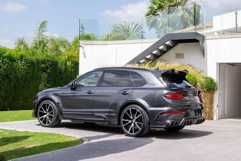 Usado Bentley Bentayga 700 CV (514 kW) 2020 Gris SUV