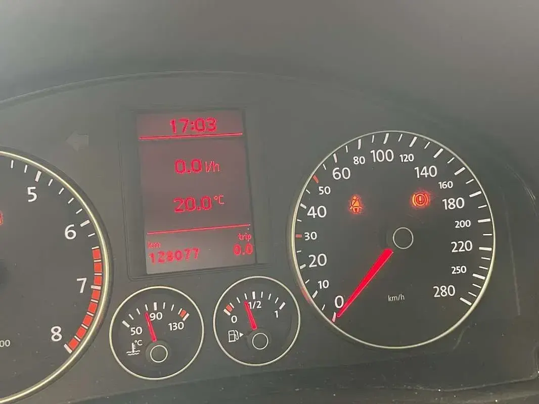 Usado VW Scirocco 160 CV (117 kW) 2009 Blanco Coupe