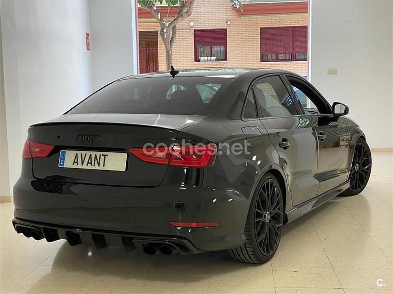 Usado Audi S3 300 CV (220 kW) 2014 Negro Berlina