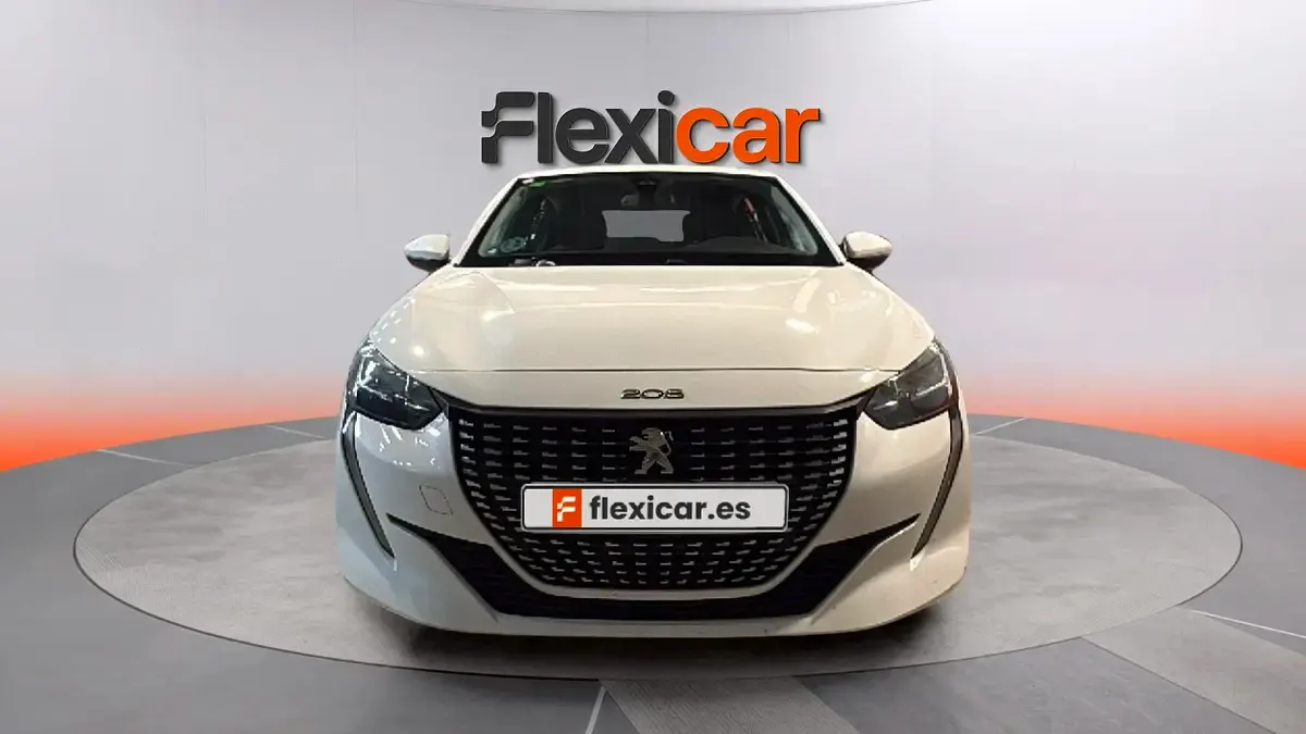 Usado Peugeot 208 Signature Sky 110 CV (80 kW) 2019 Blanco Utilitario