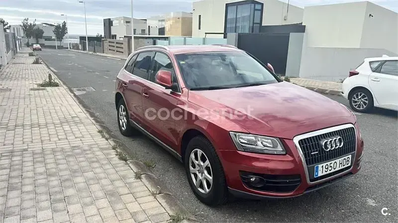 Usado Audi Q5 143 CV (105 kW) 2011 Granate SUV