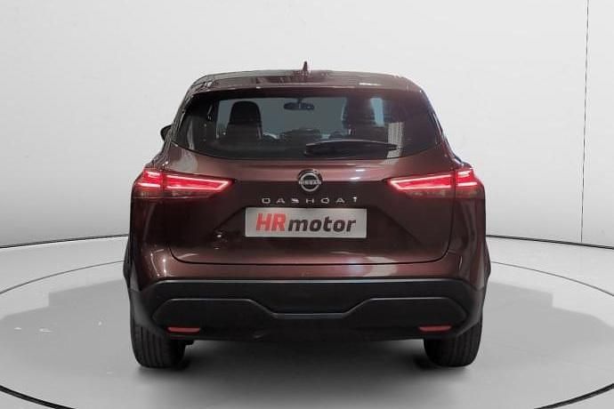 Usado Nissan Qashqai Acenta 159 CV (116 kW) 2023 Rojo SUV