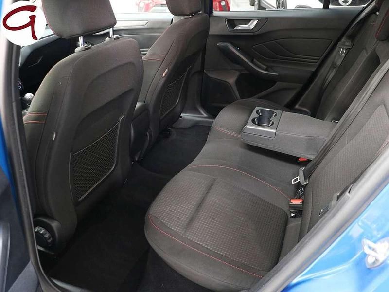 Usado Ford Focus ST-Line 125 CV (91 kW) 2023 Azul Utilitario