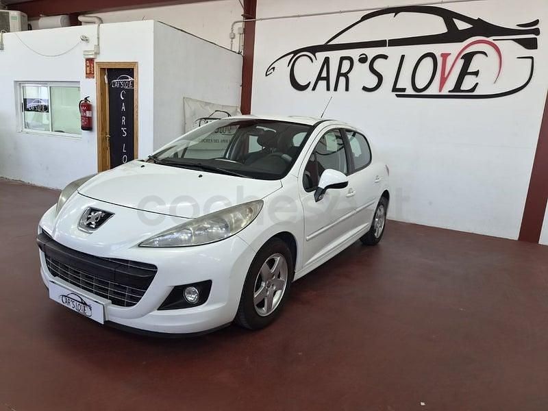 Usado Peugeot 207 Sport 95 CV (69 kW) 2011 Blanco Berlina