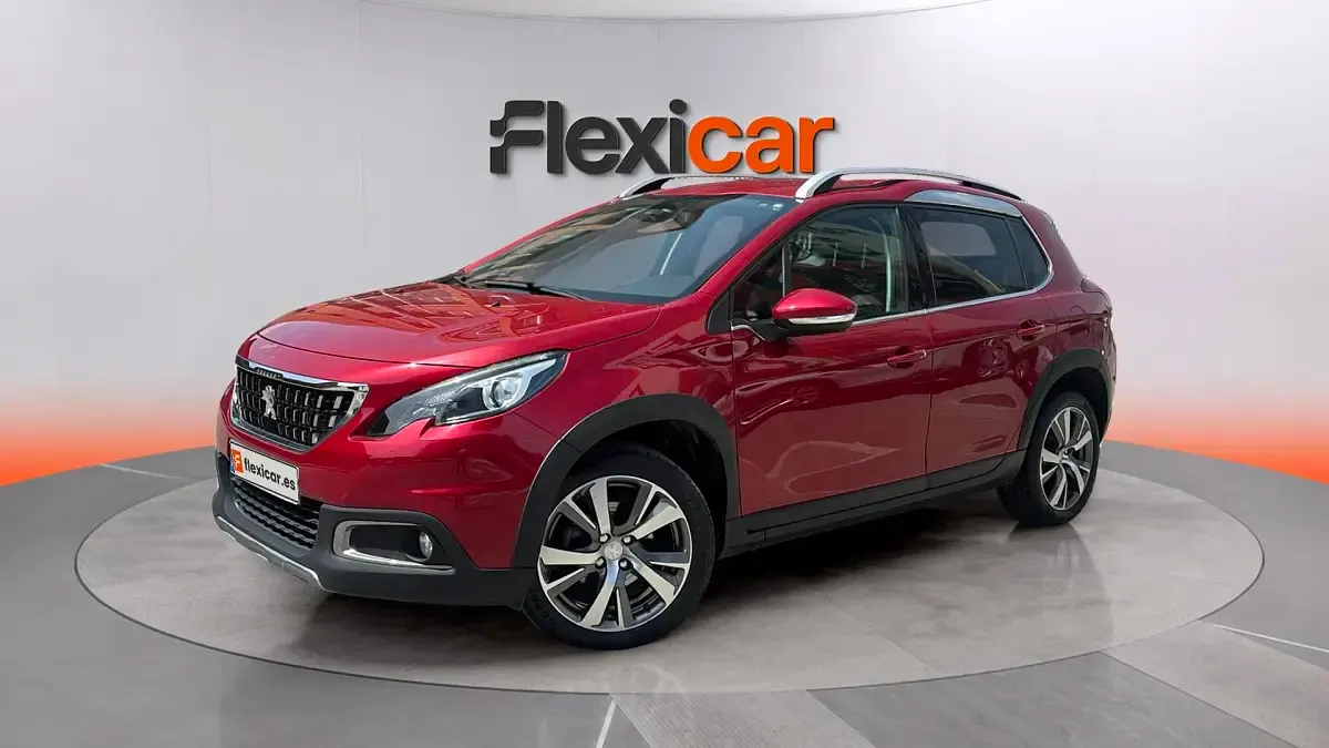 Usado Peugeot 2008 Allure 110 CV (80 kW) 2017 Granate SUV