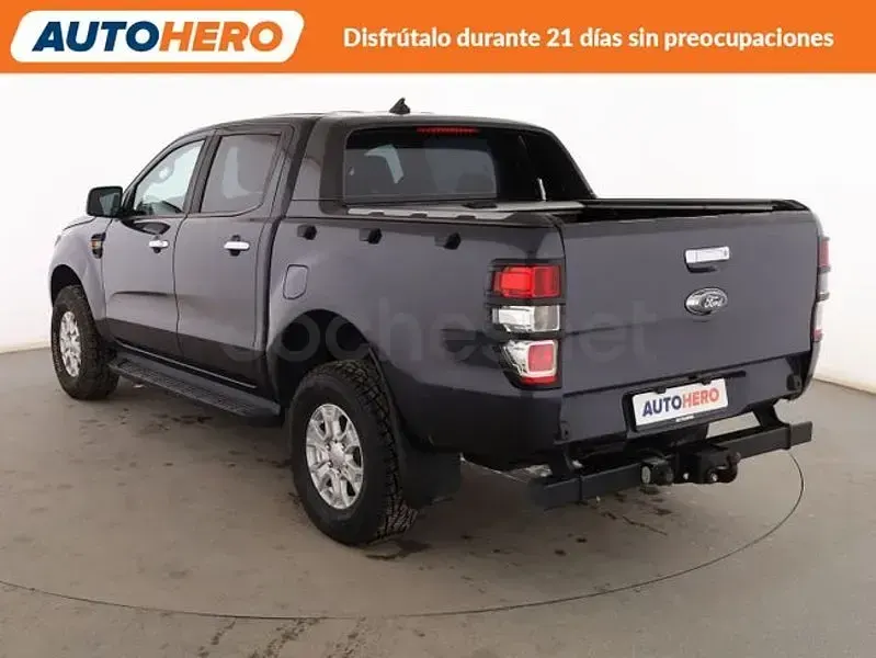 Usado Ford Ranger XLT 170 CV (125 kW) 2020 Gris / plata Pickup/Camioneta