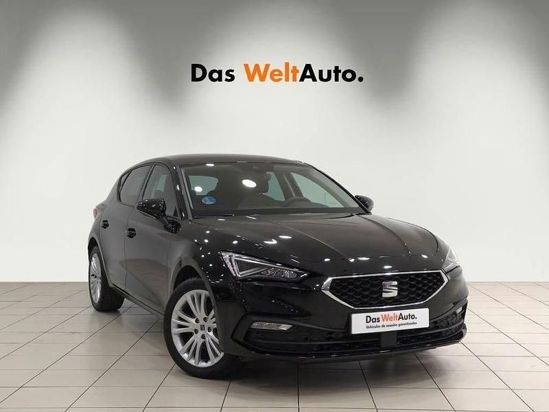 Negro Usado 2024 Seat Leon Style Berlina | 23.477 € (Buen precio) - Imagen 1/4