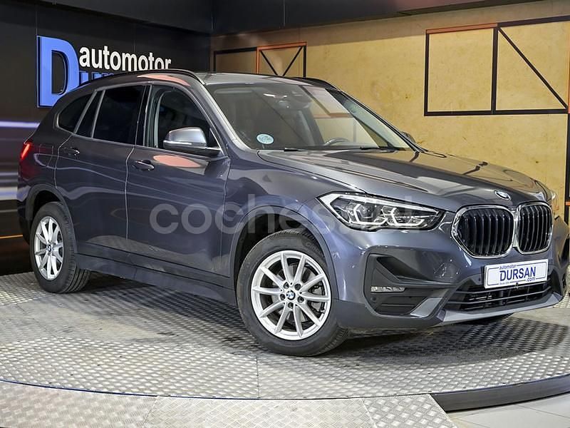 Usado BMW X1 Comfort Edition 150 CV (110 kW) 2022 Gris / plata SUV