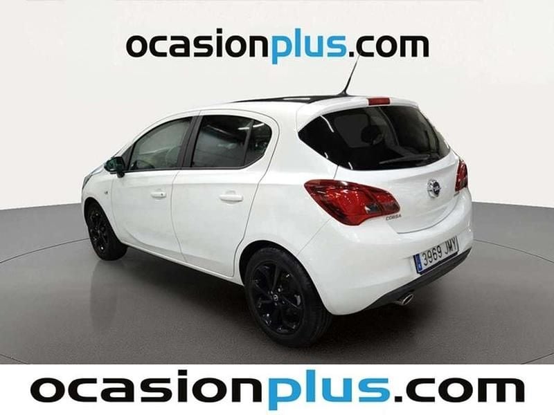 Usado Opel Corsa Color Edition 101 CV (74 kW) 2016 Blanco Utilitario