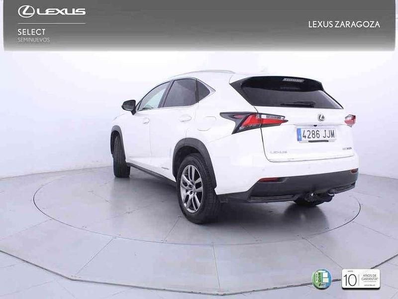 Usado Lexus NX300h Executive Line 199 CV (146 kW) 2015 Blanco SUV