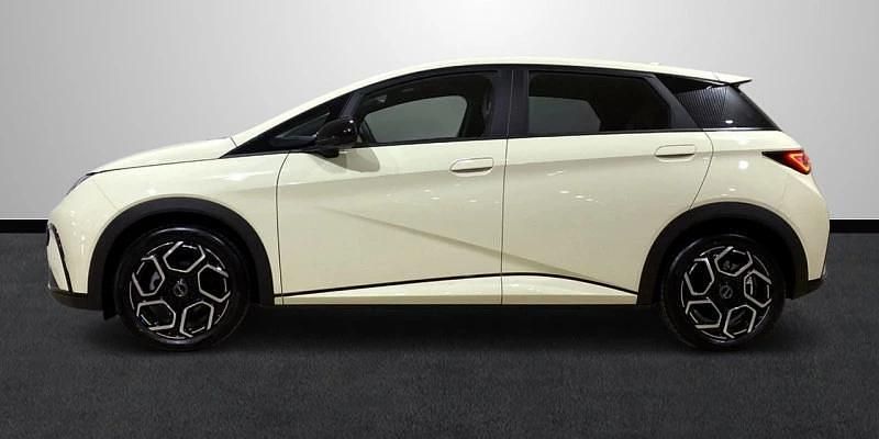 Nuevo BYD Dolphin Comfort 150 kW (204 CV) 2026 Beige Utilitario