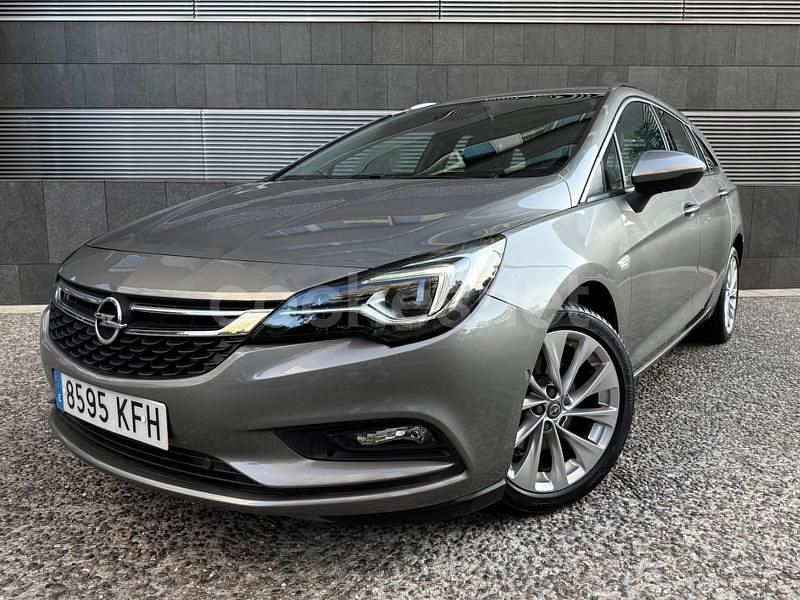 Usado Opel Astra Excellence 136 CV (100 kW) 2017 Marrón Familiar