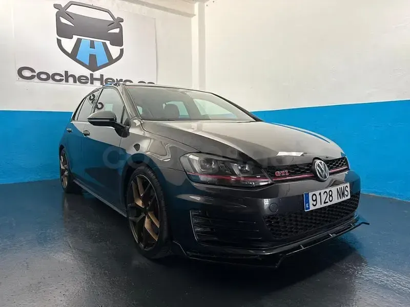 Używany VW Golf VII GTI 230 KM (169 kW) 2015 Szary Sedan/Limuzyna