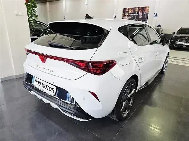 Nuevo Cupra Leon 150 CV (110 kW) 2026 Blanco