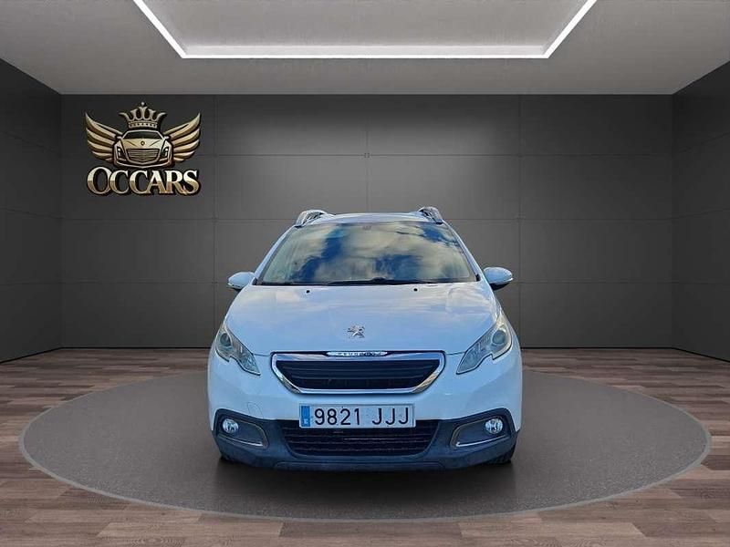 Usado Peugeot 2008 Active 110 CV (80 kW) 2015 Blanco SUV