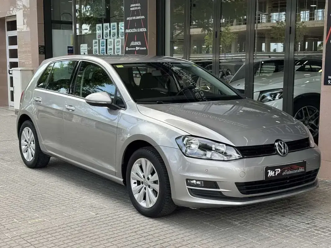 Usado VW Golf VII Edition 110 CV (80 kW) 2016 Plateado Utilitario