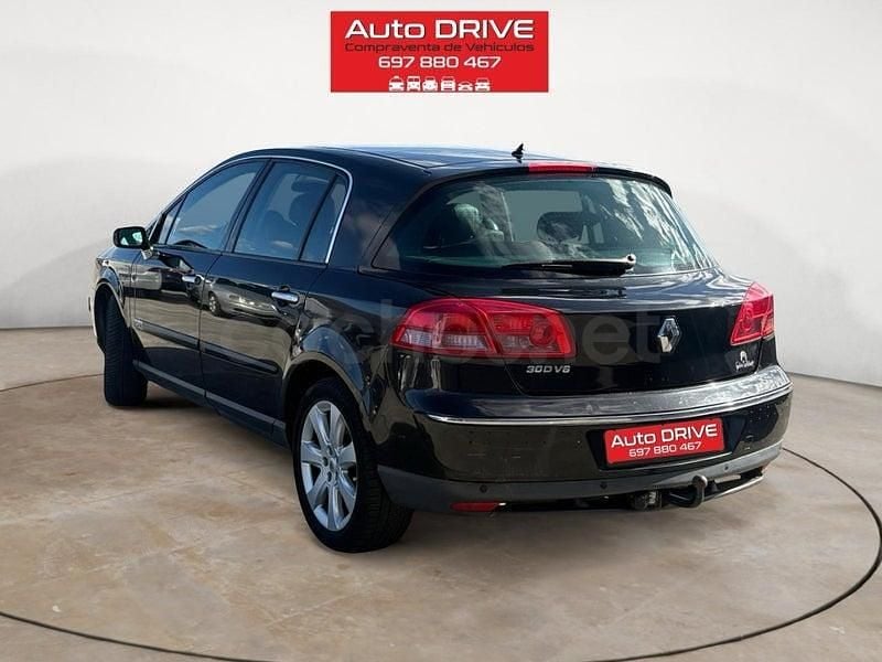 Usado Renault Vel Satis Initiale 180 CV (132 kW) 2006 Negro Utilitario