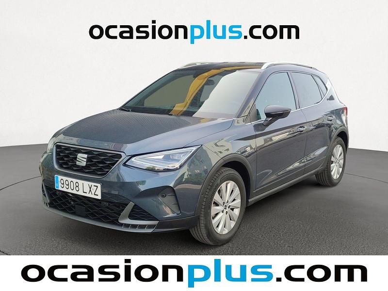 Gris Usado 2022 Seat Arona FR SUV | 17.719 € (Precio justo) - Imagen 1/4