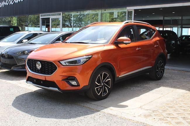 Usado MG ZS Luxury 107 HP (78 kW) 2023 Laranja SUV